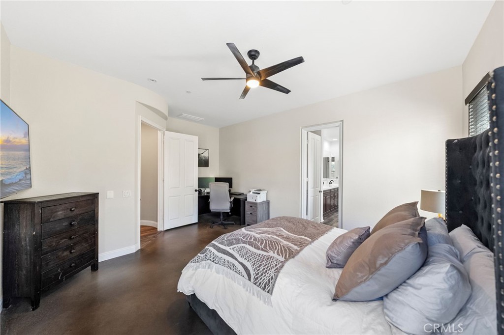 982 Camino Del Arroyo Drive 49