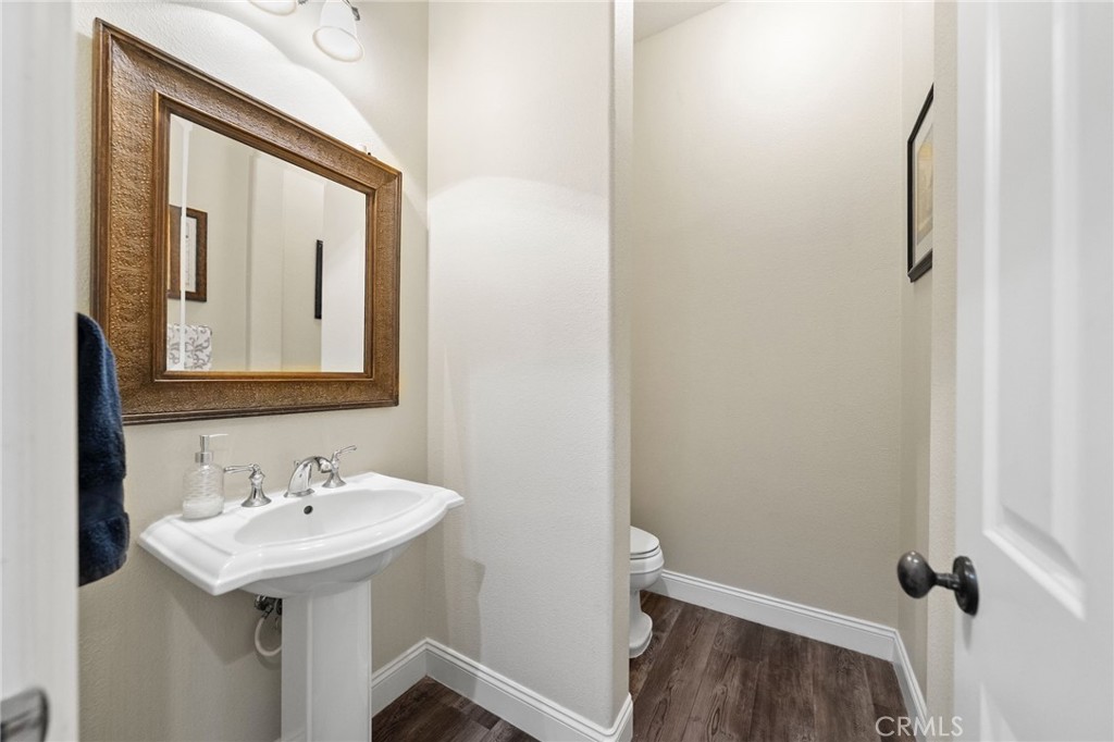 982 Camino Del Arroyo Drive 49