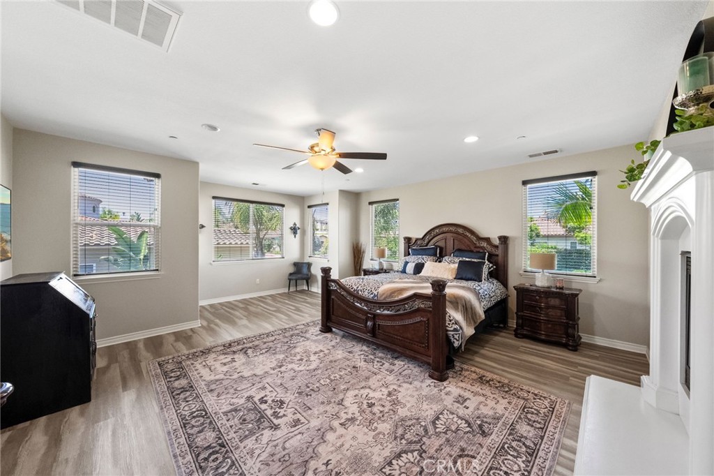 982 Camino Del Arroyo Drive 49