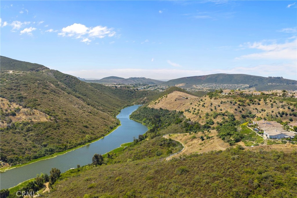 982 Camino Del Arroyo Drive 49