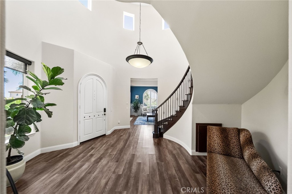 982 Camino Del Arroyo Drive 49