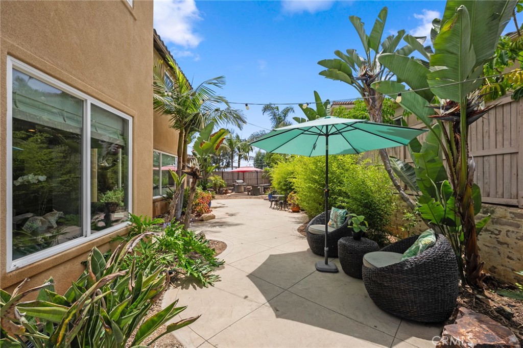 982 Camino Del Arroyo Drive 49