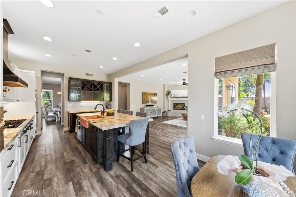 982 Camino Del Arroyo Drive 49