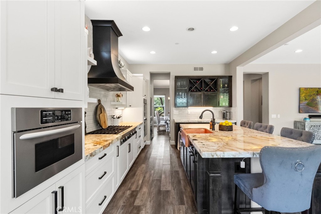 982 Camino Del Arroyo Drive 49