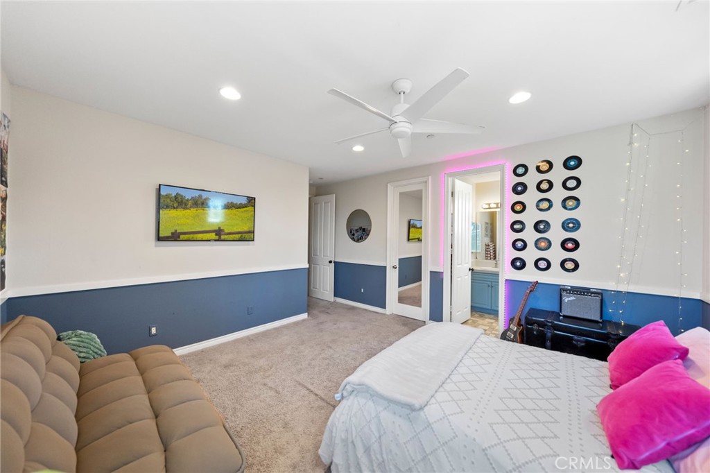 982 Camino Del Arroyo Drive 49