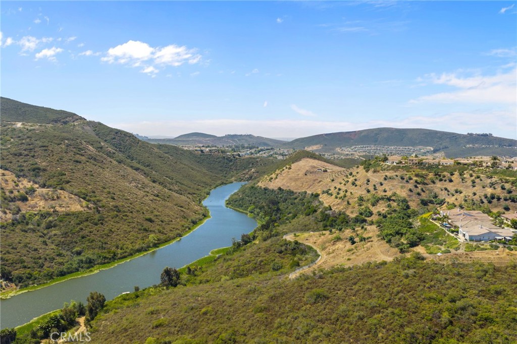 982 Camino Del Arroyo Drive 49