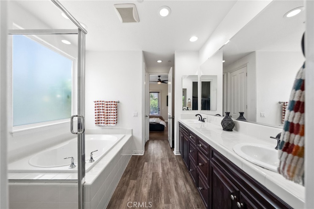 982 Camino Del Arroyo Drive 49