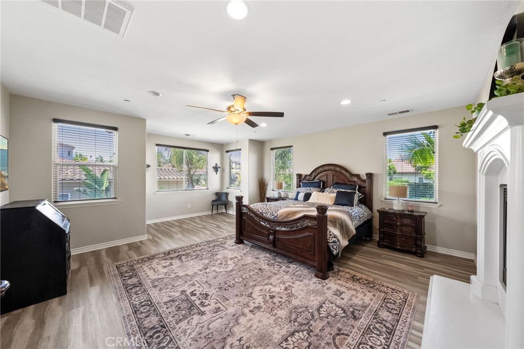 982 Camino Del Arroyo Drive 49