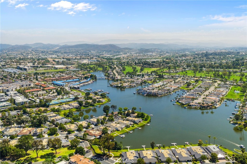 982 Camino Del Arroyo Drive 49