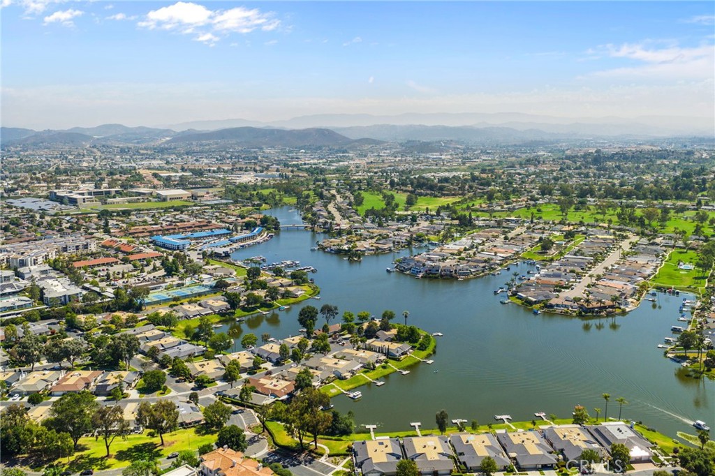 982 Camino Del Arroyo Drive 49