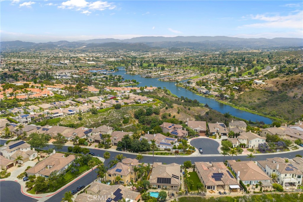 982 Camino Del Arroyo Drive 49