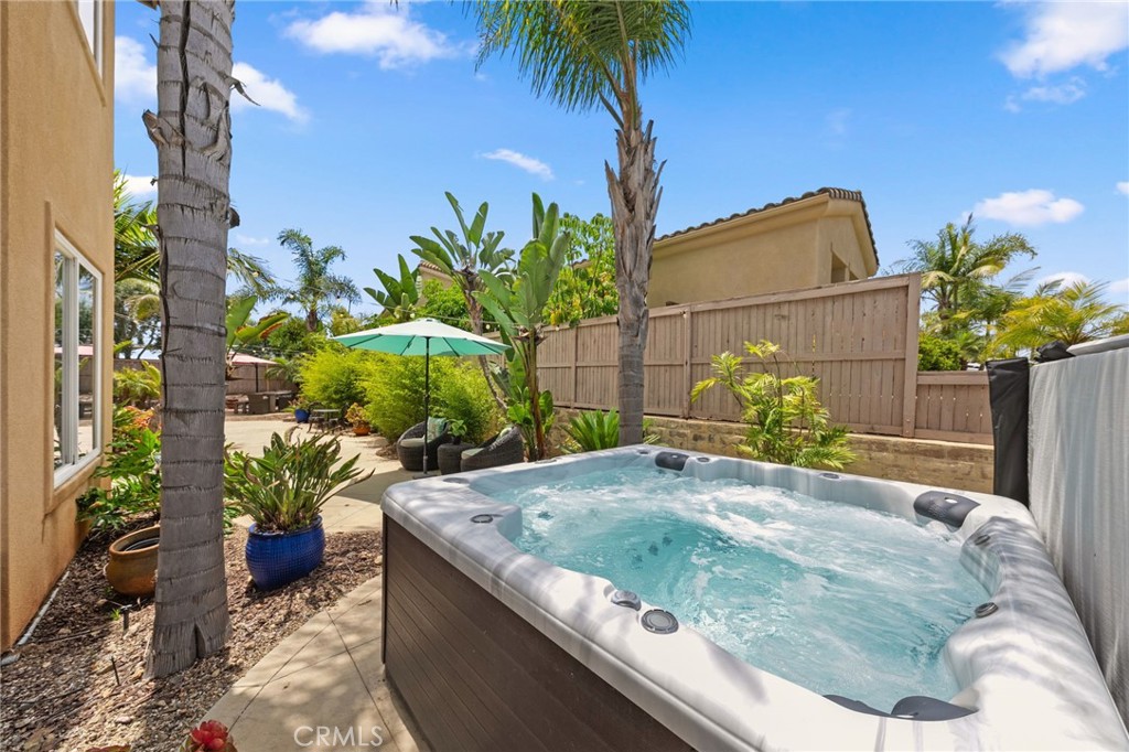 982 Camino Del Arroyo Drive 49