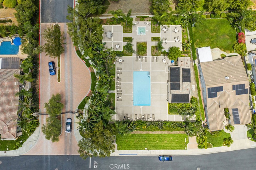 982 Camino Del Arroyo Drive 49