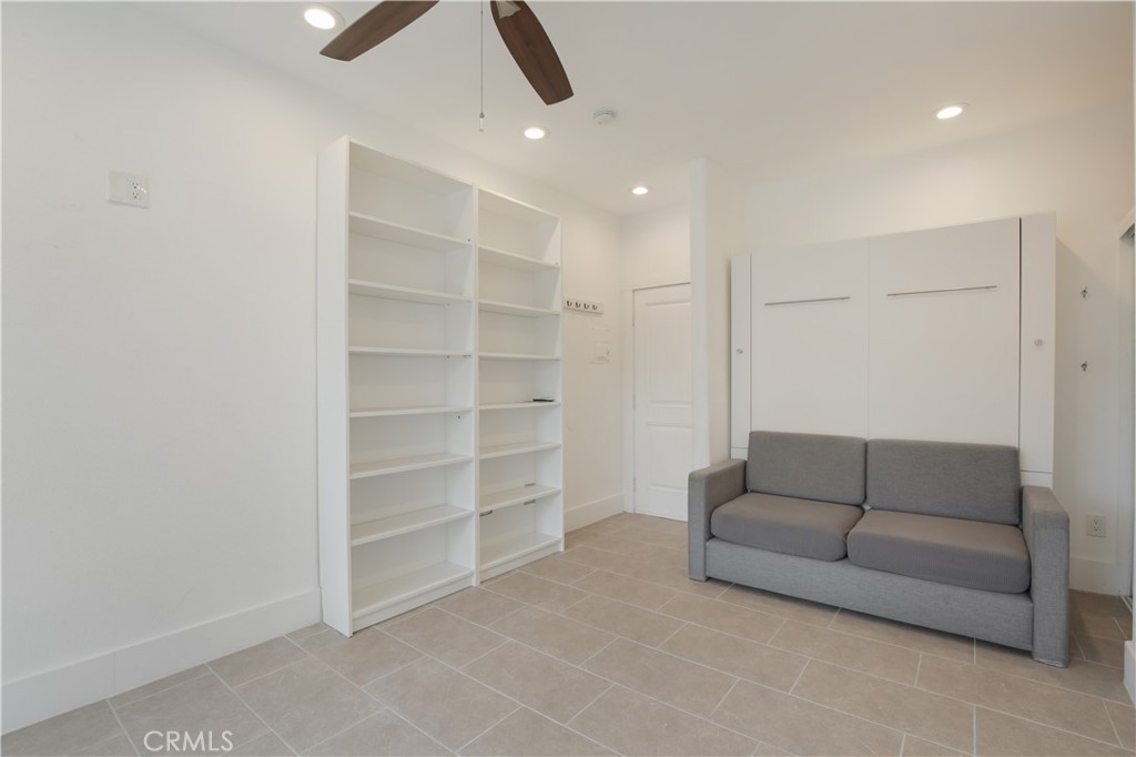 354 Chestnut Avenue 33