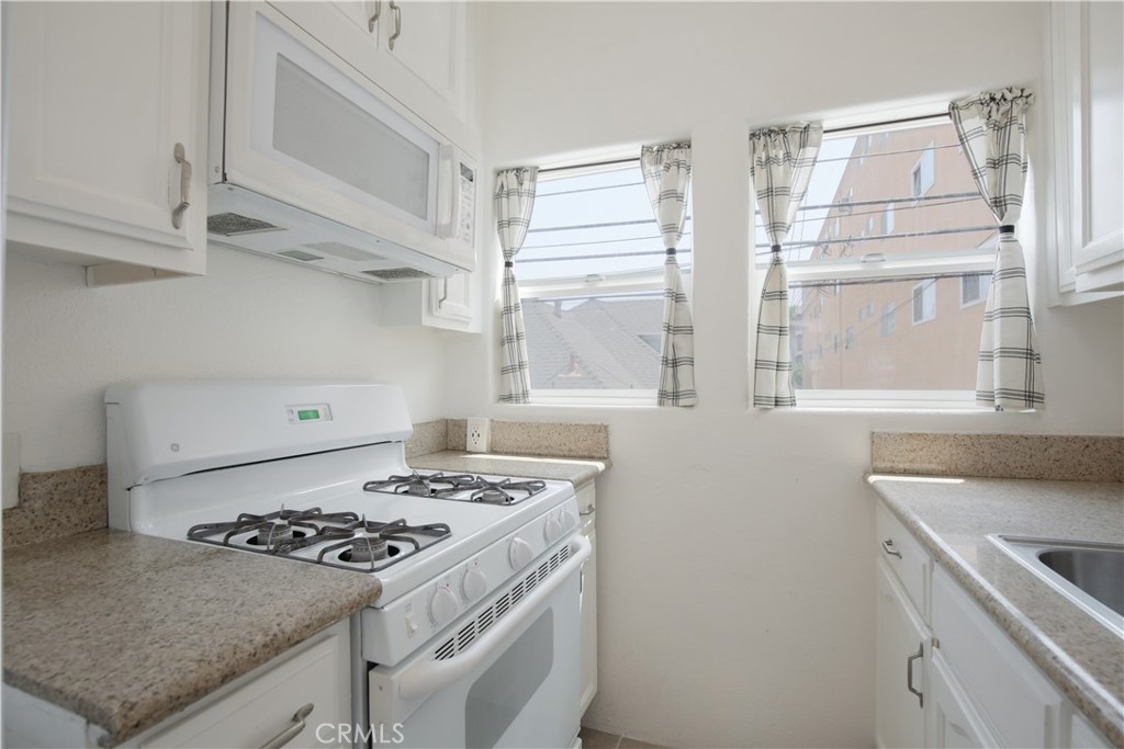 354 Chestnut Avenue 33