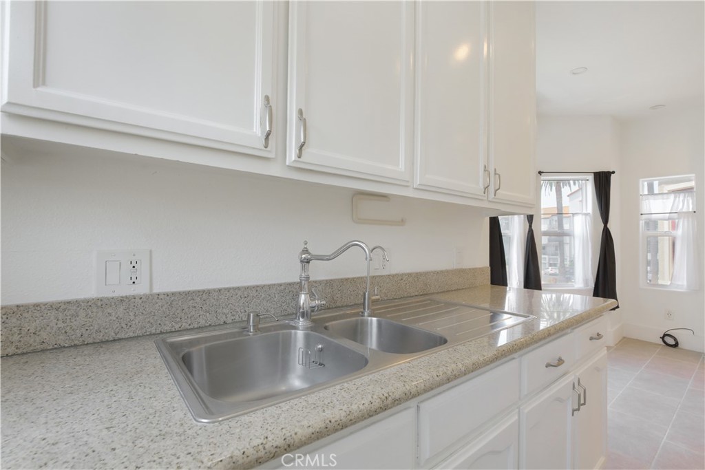 354 Chestnut Avenue 33