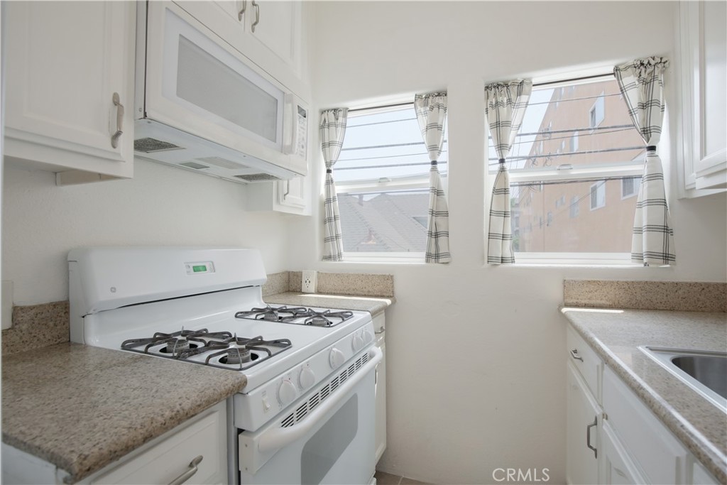 354 Chestnut Avenue 33