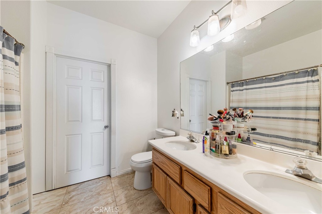 21770 Calle Prima