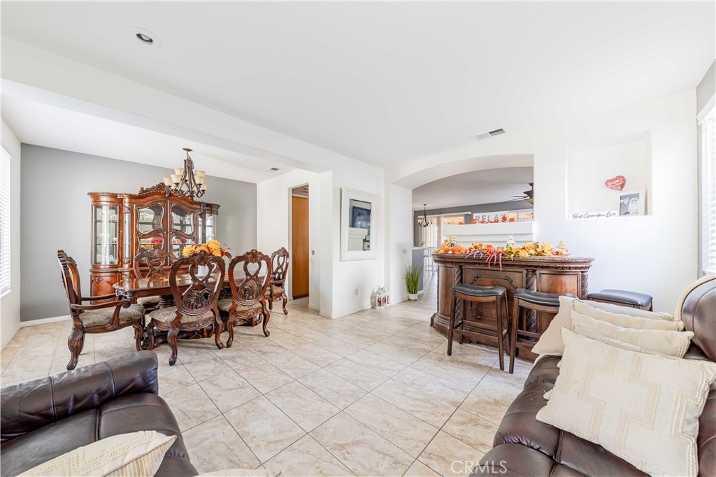 21770 Calle Prima