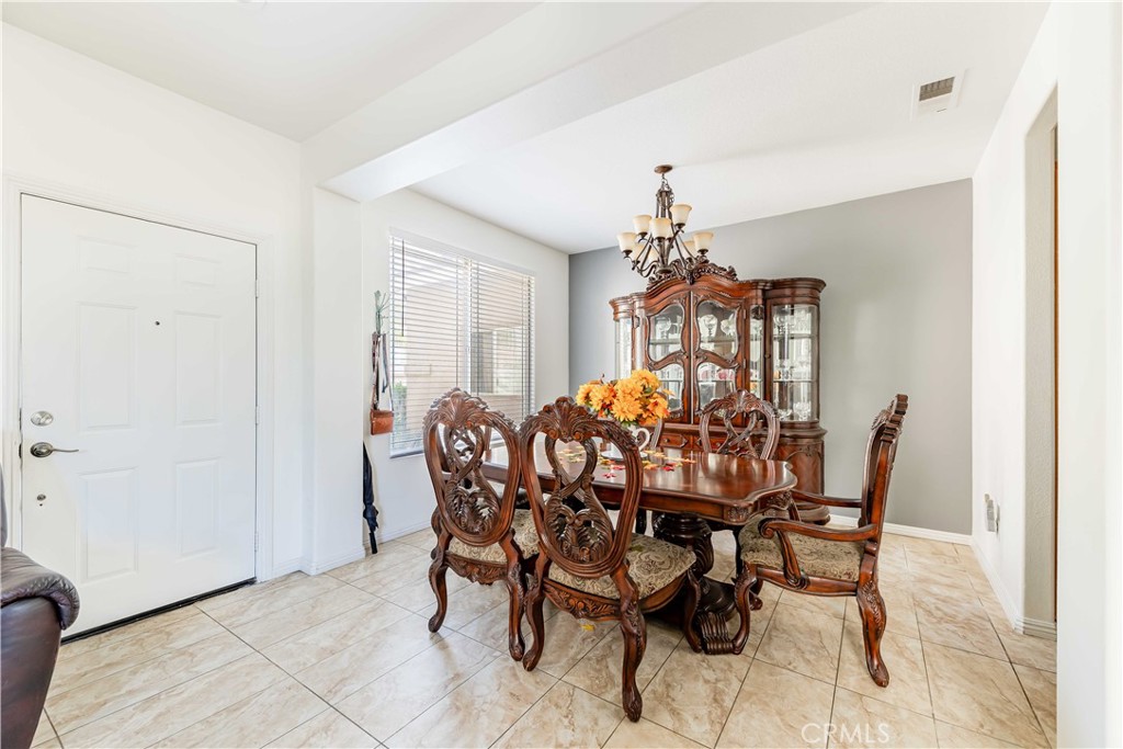 21770 Calle Prima
