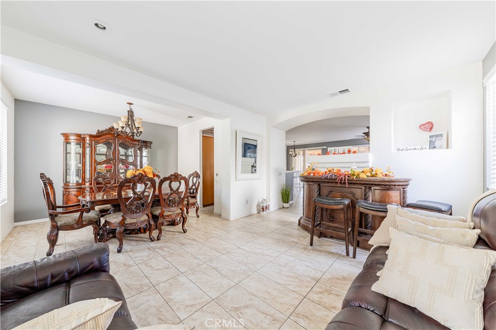 21770 Calle Prima