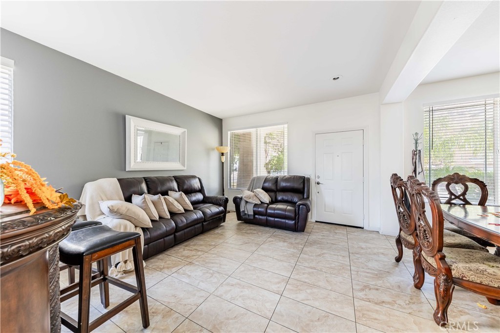 21770 Calle Prima