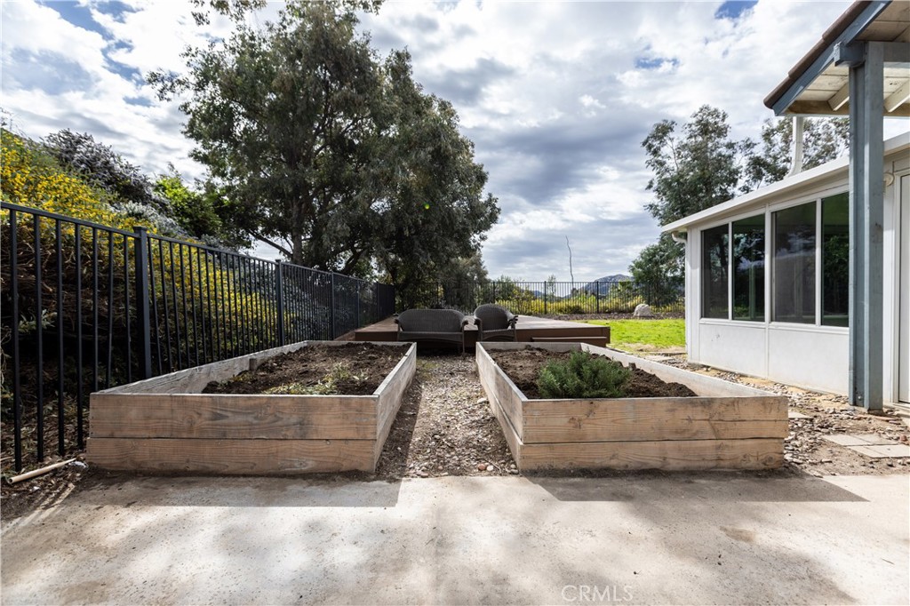 30609 Southern Cross Road