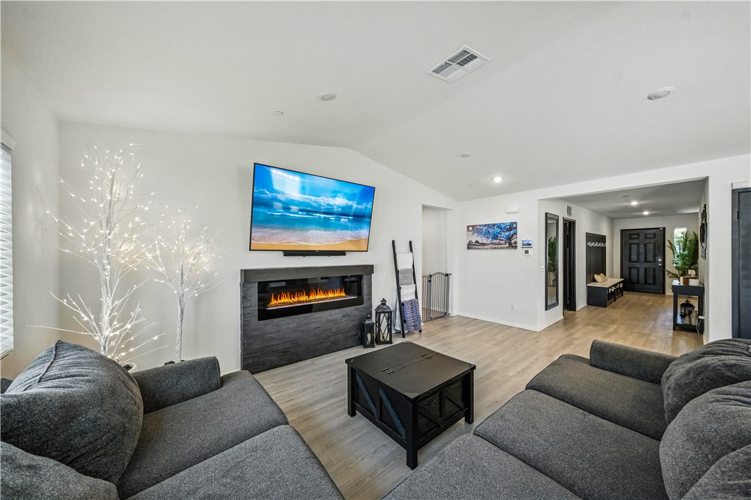 1267 Tradition Avenue