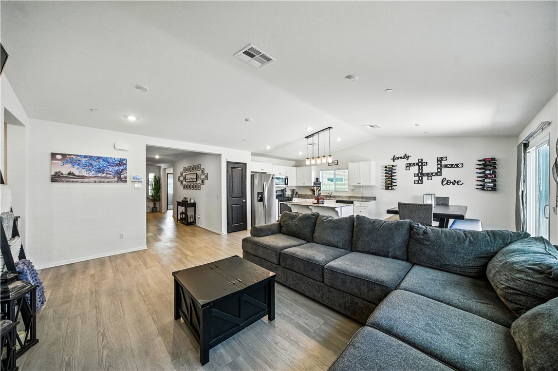 1267 Tradition Avenue