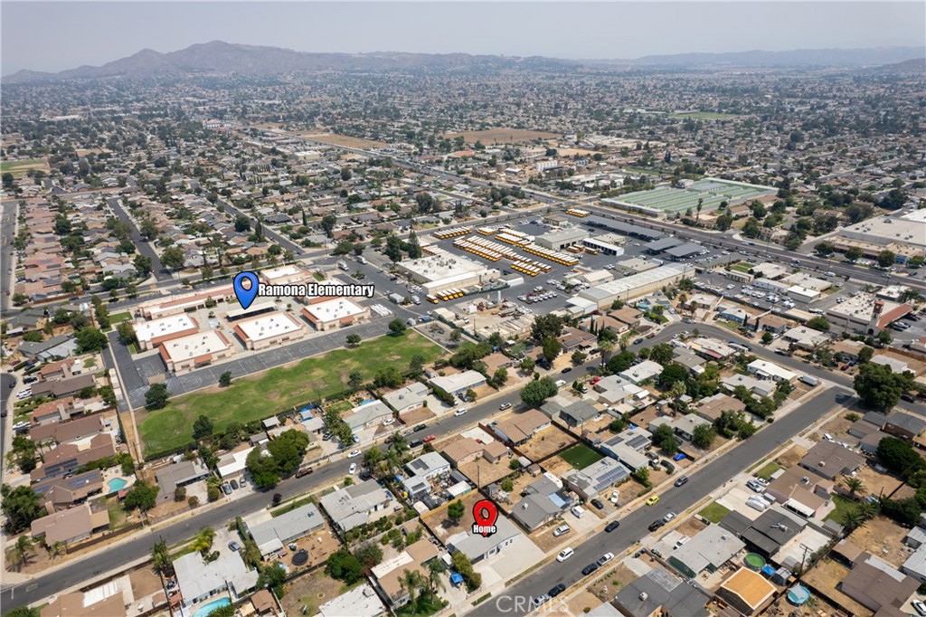 24800 Carolyn Avenue