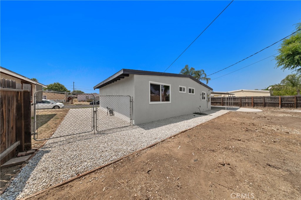 24800 Carolyn Avenue