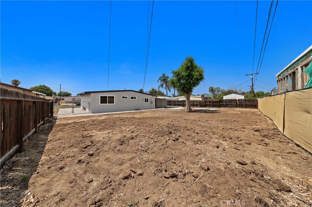 24800 Carolyn Avenue