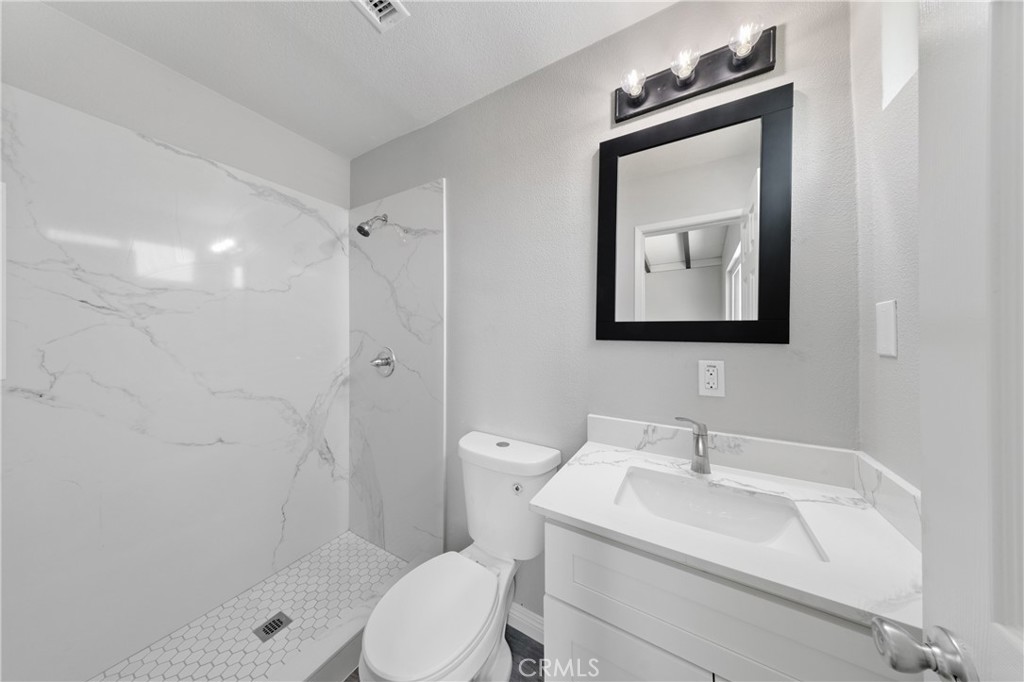 24800 Carolyn Avenue