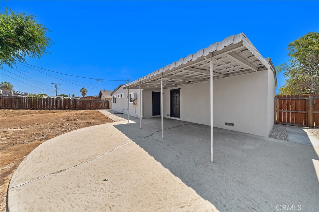 24800 Carolyn Avenue