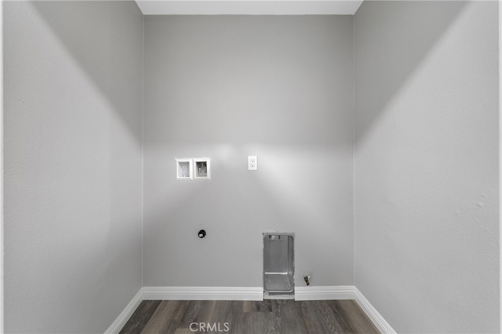 24800 Carolyn Avenue