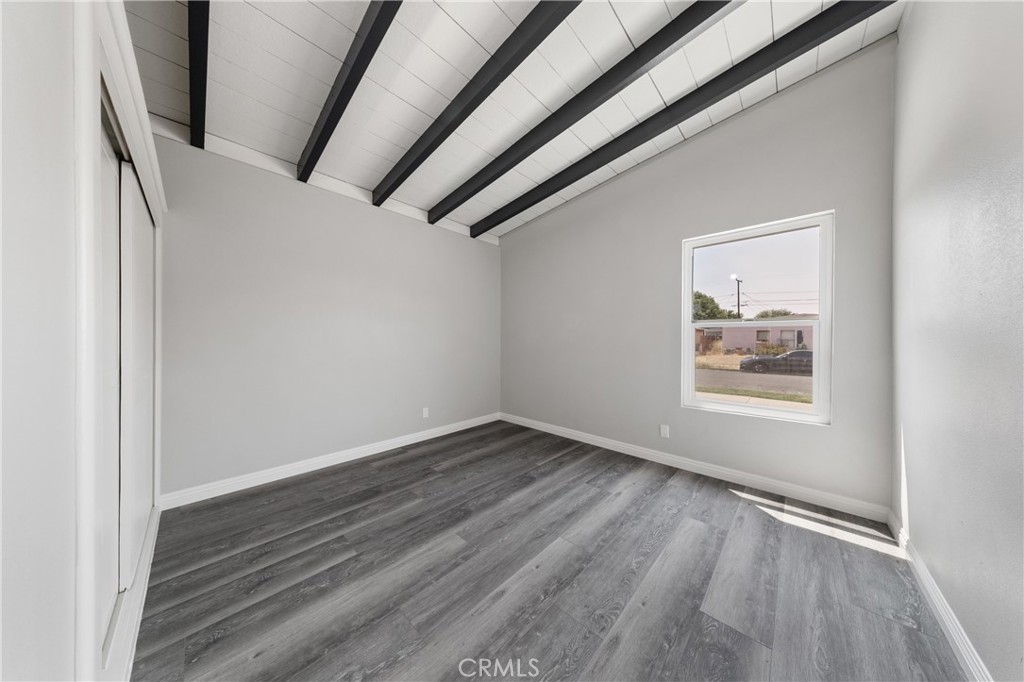 24800 Carolyn Avenue