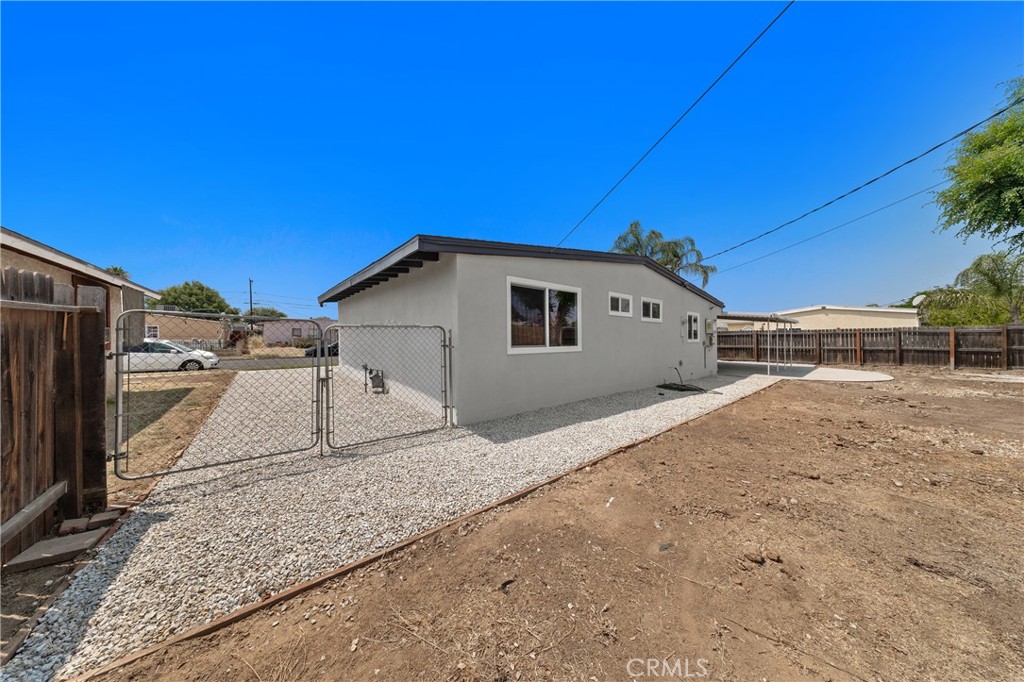 24800 Carolyn Avenue