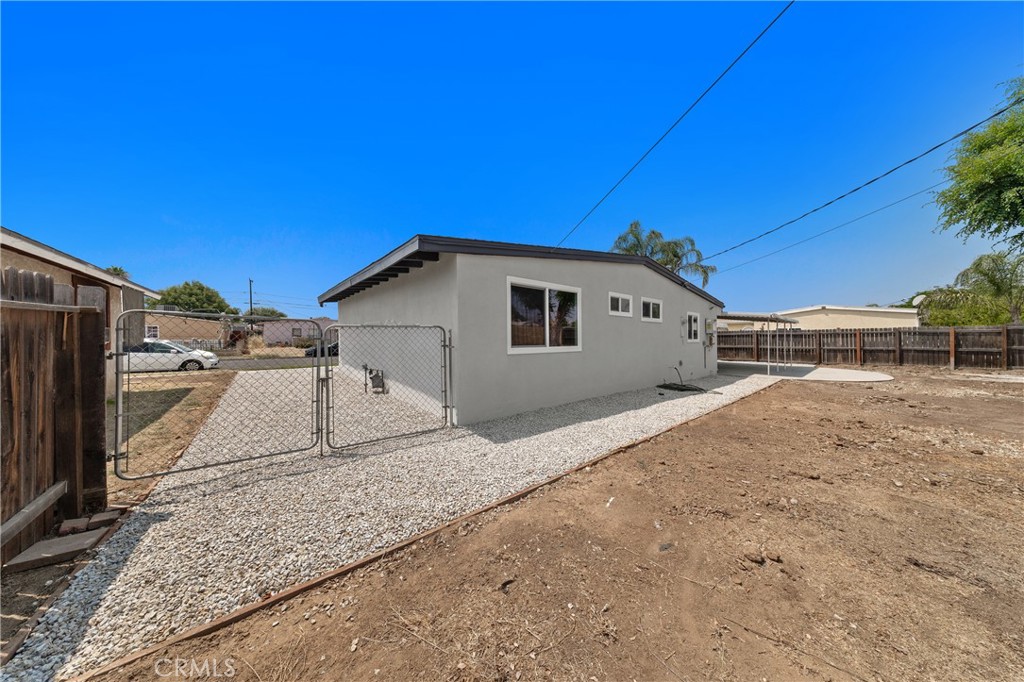 24800 Carolyn Avenue