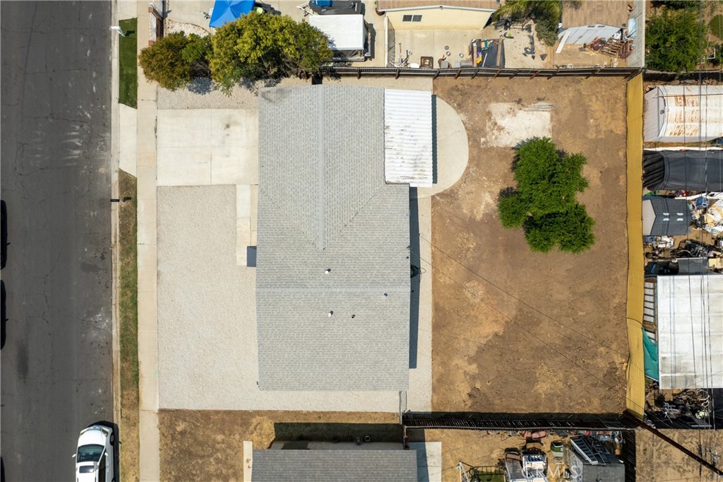 24800 Carolyn Avenue