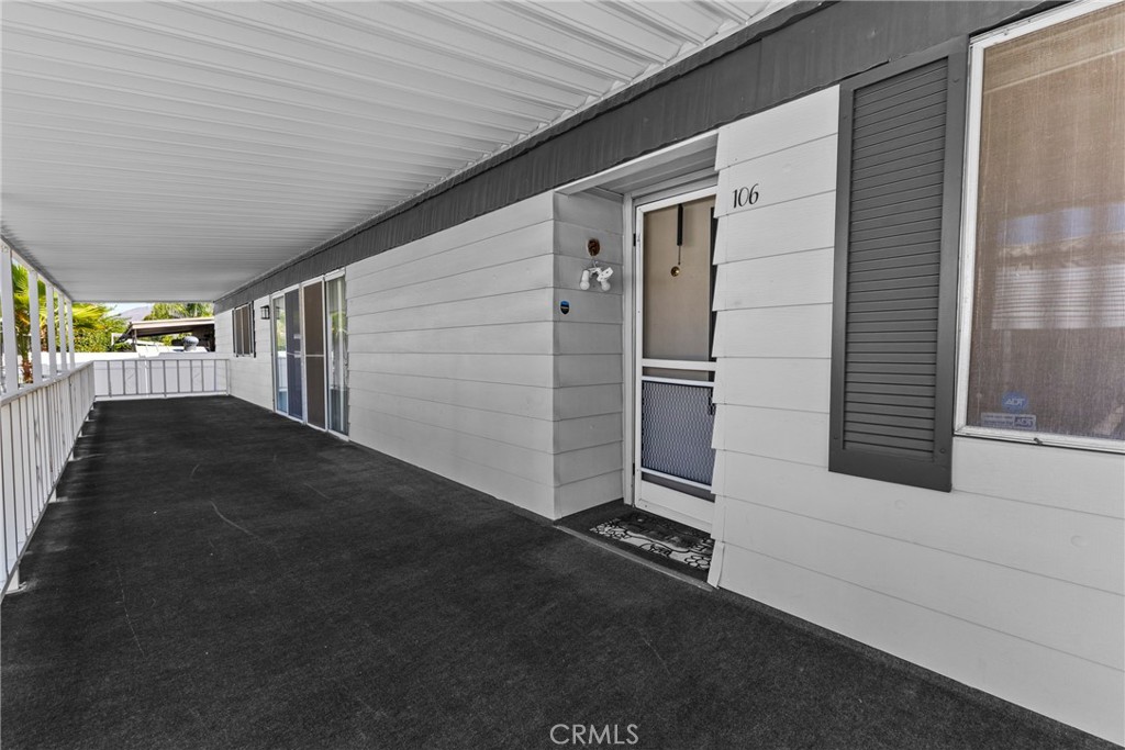 2230 Lake Park Dr. 106