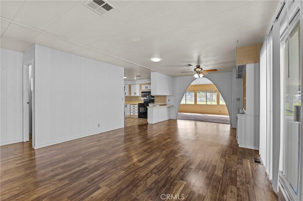 2230 Lake Park Dr. 106