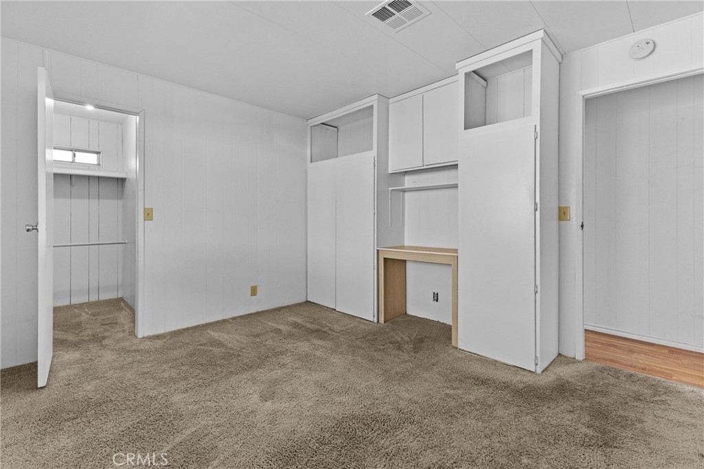 2230 Lake Park Dr. 106