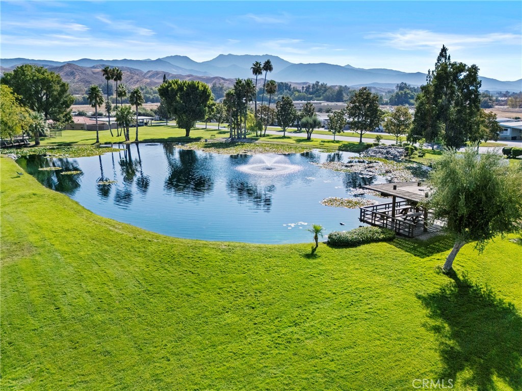 2230 Lake Park Dr. 106