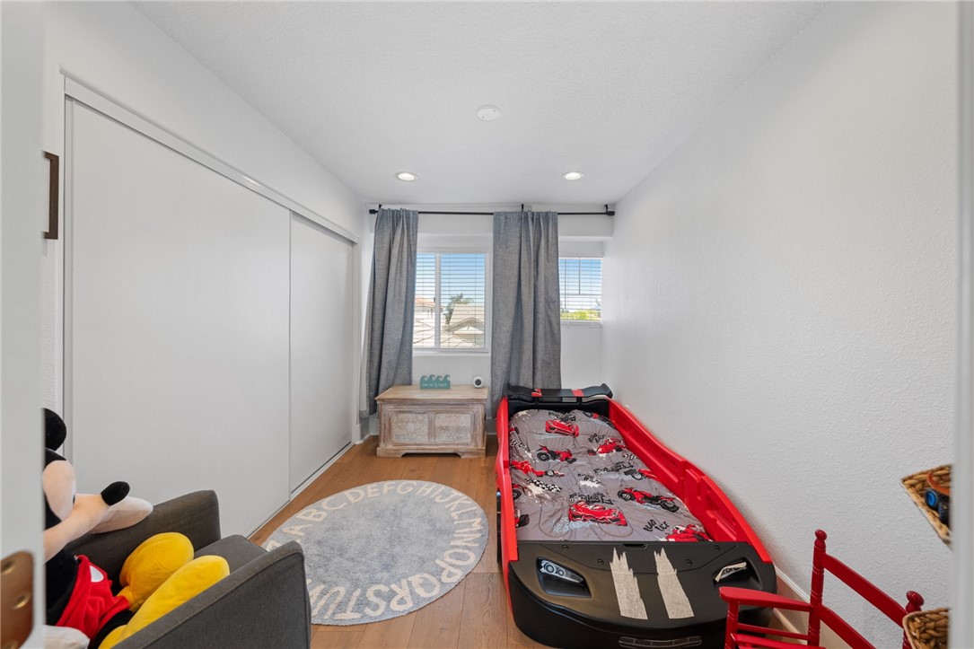 32833 Northshire Circle