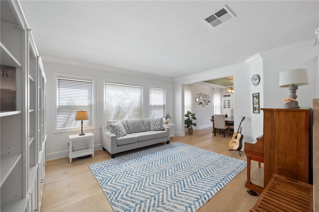 32833 Northshire Circle