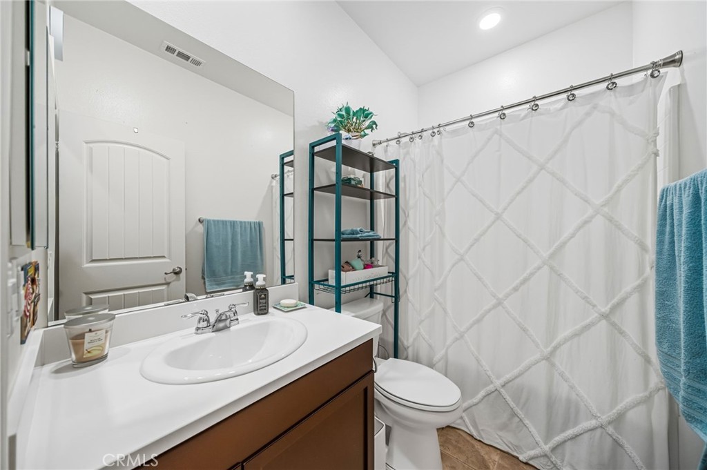 28693 Wedelia Street