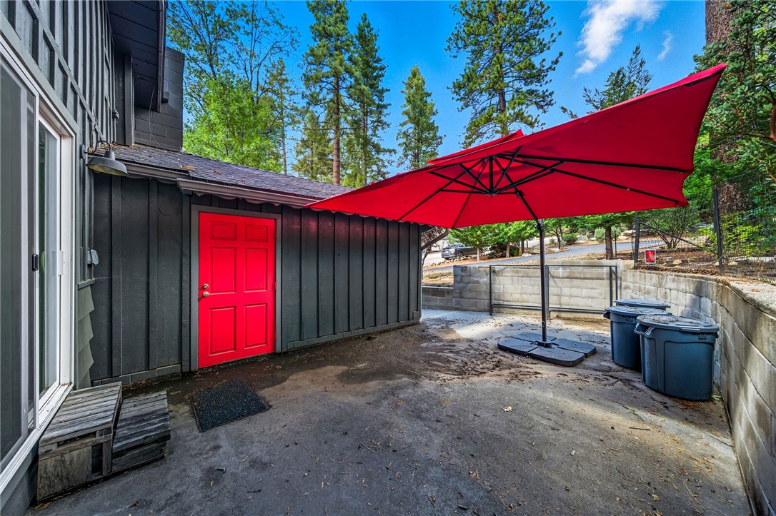 25106 Rim Rock Rd