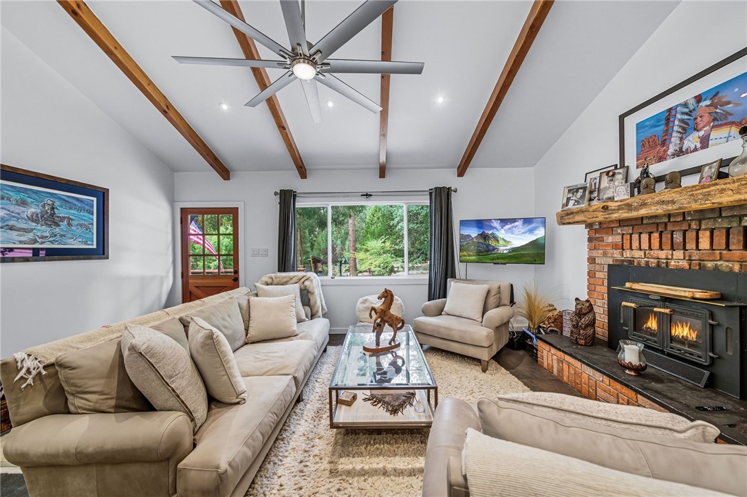 25106 Rim Rock Rd