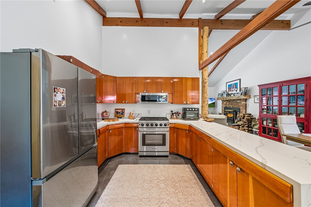 25106 Rim Rock Rd