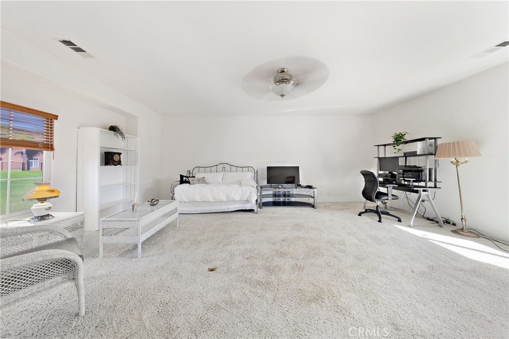 29818 Hillside View Ct